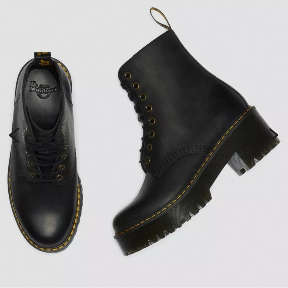 Dr. Martens SHRIVER HI WOMEN'S WYOMING LEATHER HEELED BOOTS